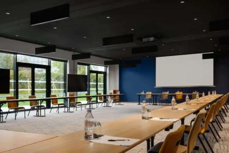 Hyatt Place Paris Charles de Gaulle Airport - 17