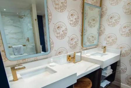 Circa Resort & Casino - Adults Only - 14