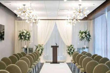 Sable At Navy Pier Chicago, Curio Collection By Hilton - 3