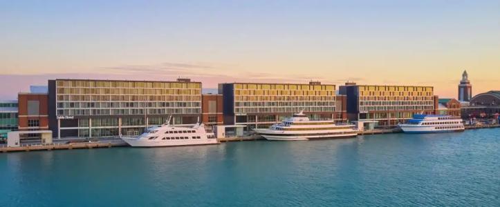 Sable At Navy Pier Chicago, Curio Collection By Hilton - 14