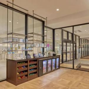 Sable At Navy Pier Chicago, Curio Collection By Hilton - 33