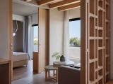 2 Bedrooms Suite with pool view