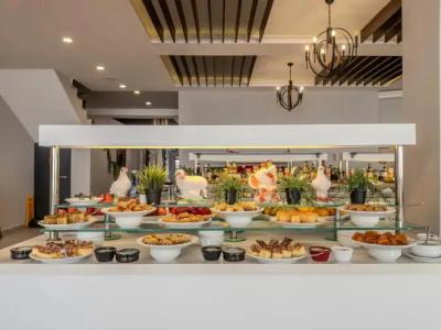 Adora Calma Beach Adults Only - 10