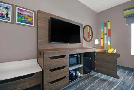 Hampton Inn Las Vegas Strip South, NV 89123 - 6