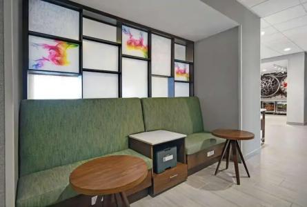 Hampton Inn Las Vegas Strip South, NV 89123 - 15