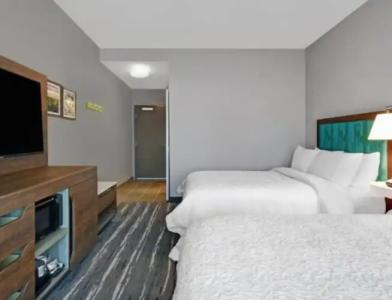 Hampton Inn Las Vegas Strip South, NV 89123 - 35