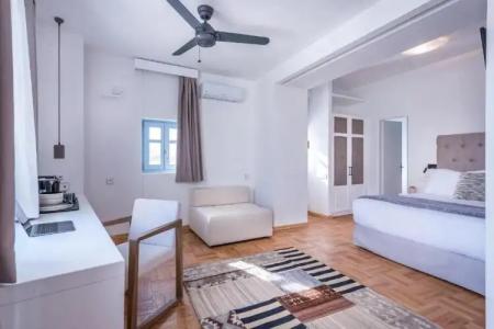 Shapes Luxury Suites - 89