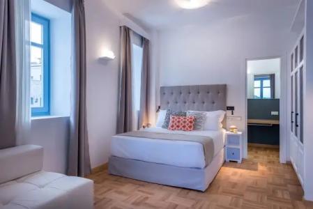 Shapes Luxury Suites - 52