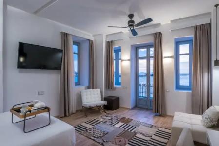 Shapes Luxury Suites - 63