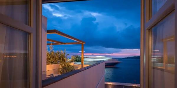 Shapes Luxury Suites - 81