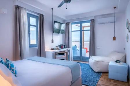 Shapes Luxury Suites - 68