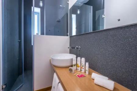 Shapes Luxury Suites - 22