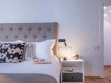 Standard Double room with street view