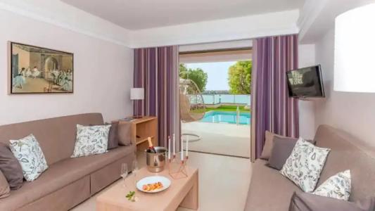 Porto Platanias Beach Resort & Spa - 7