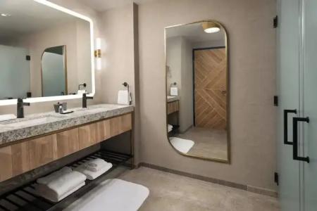 The Otis Austin, Autograph Collection - 101