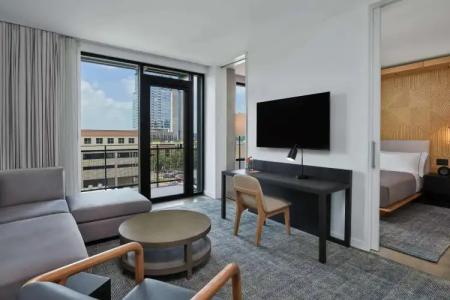 Canopy By Hilton Austin Downtown - 7
