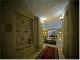 104 Winter House room