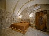 204 Summer House room