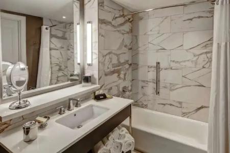 Hilton Nashville Green Hills - 80