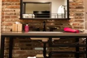Moxy Downtown Hotel, Nashville