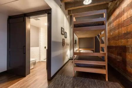 Moxy Nashville Downtown - 10