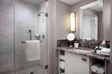 Conrad Fort Lauderdale Beach - 9