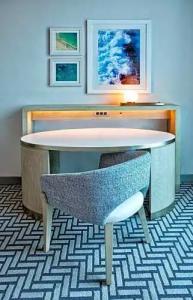 Maren Fort Lauderdale Beach, Curio Collection By Hilton - 92