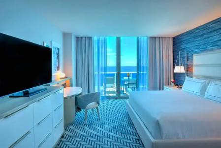 Maren Fort Lauderdale Beach, Curio Collection By Hilton - 3