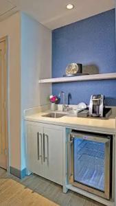 Maren Fort Lauderdale Beach, Curio Collection By Hilton - 67