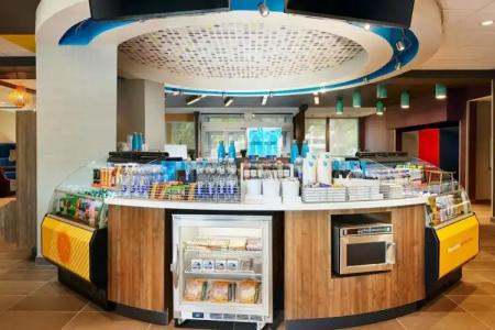 Tru By Hilton Charleston Airport, Sc - 11