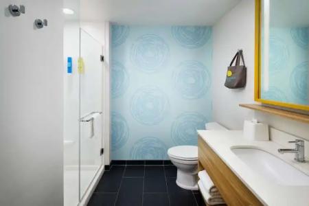 Tru By Hilton Charleston Airport, Sc - 9