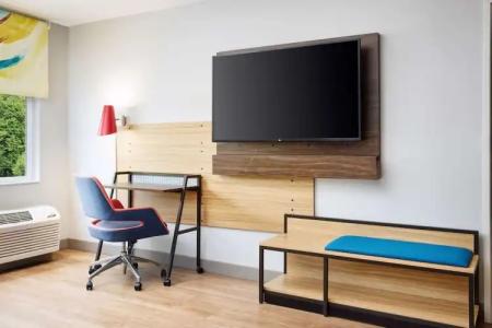 Tru By Hilton Charleston Airport, Sc - 20