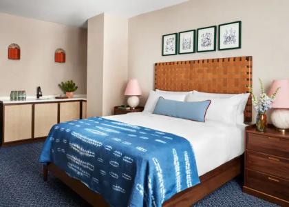 Graduate by Hilton Tucson - 32