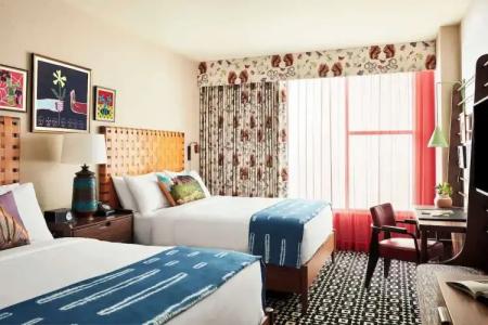 Graduate by Hilton Tucson - 63