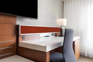 Delta Hotels by Marriott - Indianapolis Airport, Indianapolis