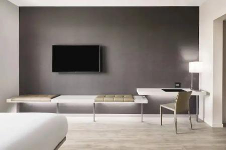 AC by Marriott Charlotte SouthPark - 43