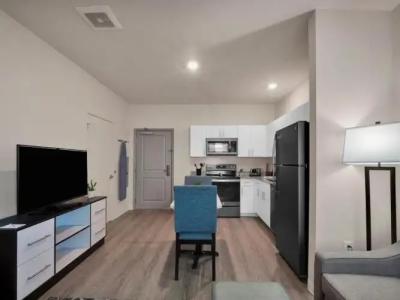 Waterwalk Charlotte Arrowood - 97