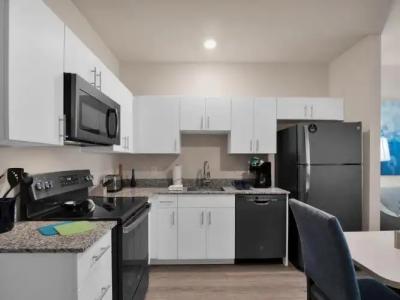 Waterwalk Charlotte Arrowood - 96