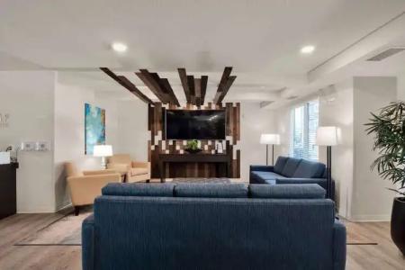 Waterwalk Charlotte Arrowood - 1