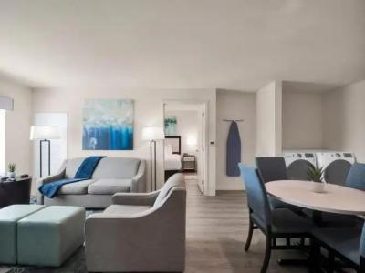 Waterwalk Charlotte Arrowood - 89