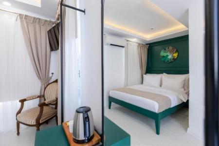 KIANA KALEİÇİ - 117