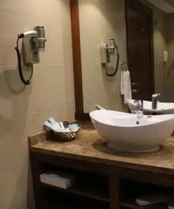 Al Khaleej Palace Deira - 112