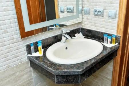 Logistic City Stars - 9