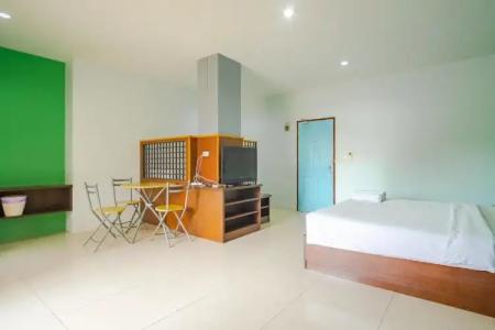 AJ Residence - 106