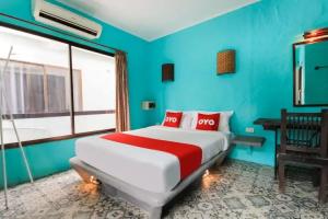 OYO 1103 Pirates House Hotel, Phi Phi Island