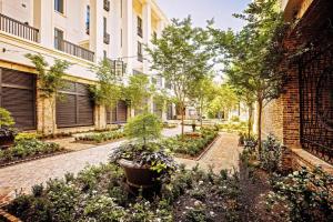 Hilton Club Liberty Place Hotel