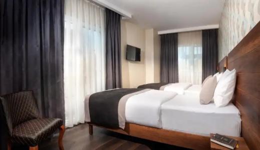 Bossuite Business - 40