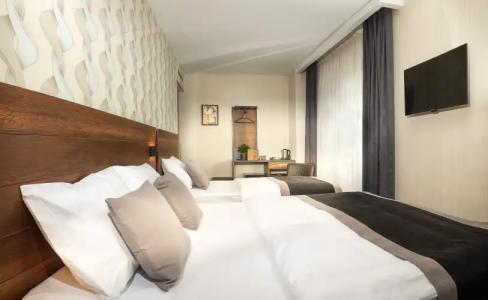 Bossuite Business - 5