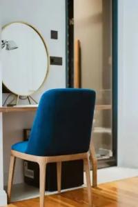 The Bold Type, a Member of Designs - 24