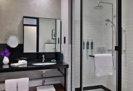 DoubleTree by Hilton Dubai M Square & Residences - 111